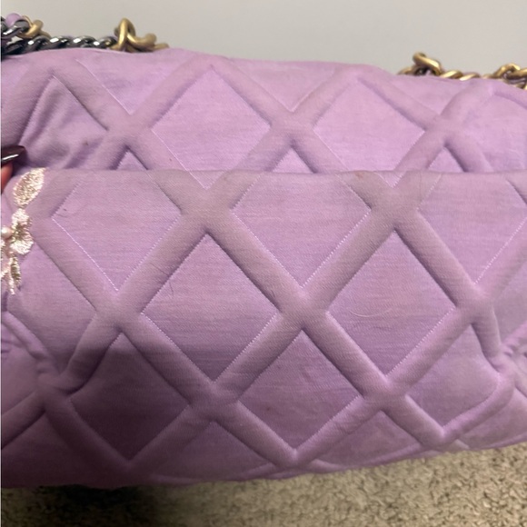 Chanel 19 fabric Lavender Quilted Shoulder Bag with Gold Chain - Picture 8 of 16
